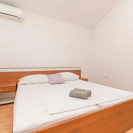 Apartamento Rosanda *