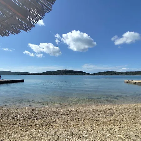 Апартаменты Rosanda *