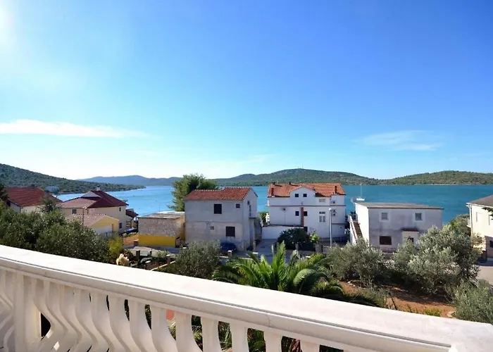 Appartement Rosanda Pirovac