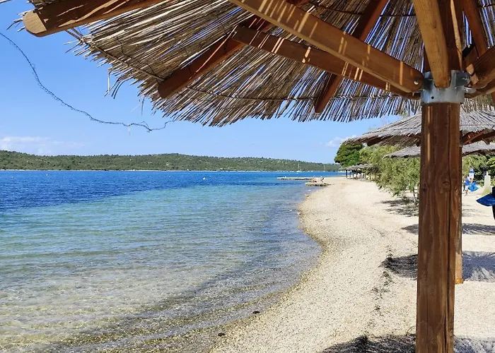 Rosanda アパート *